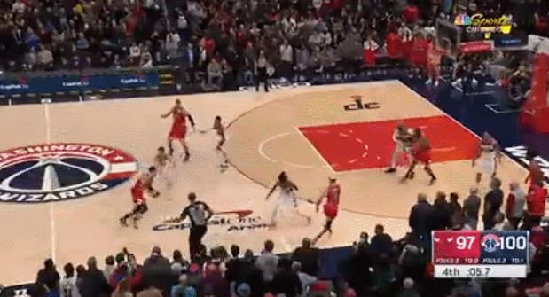 1673502215649059390.gif GIF.gif